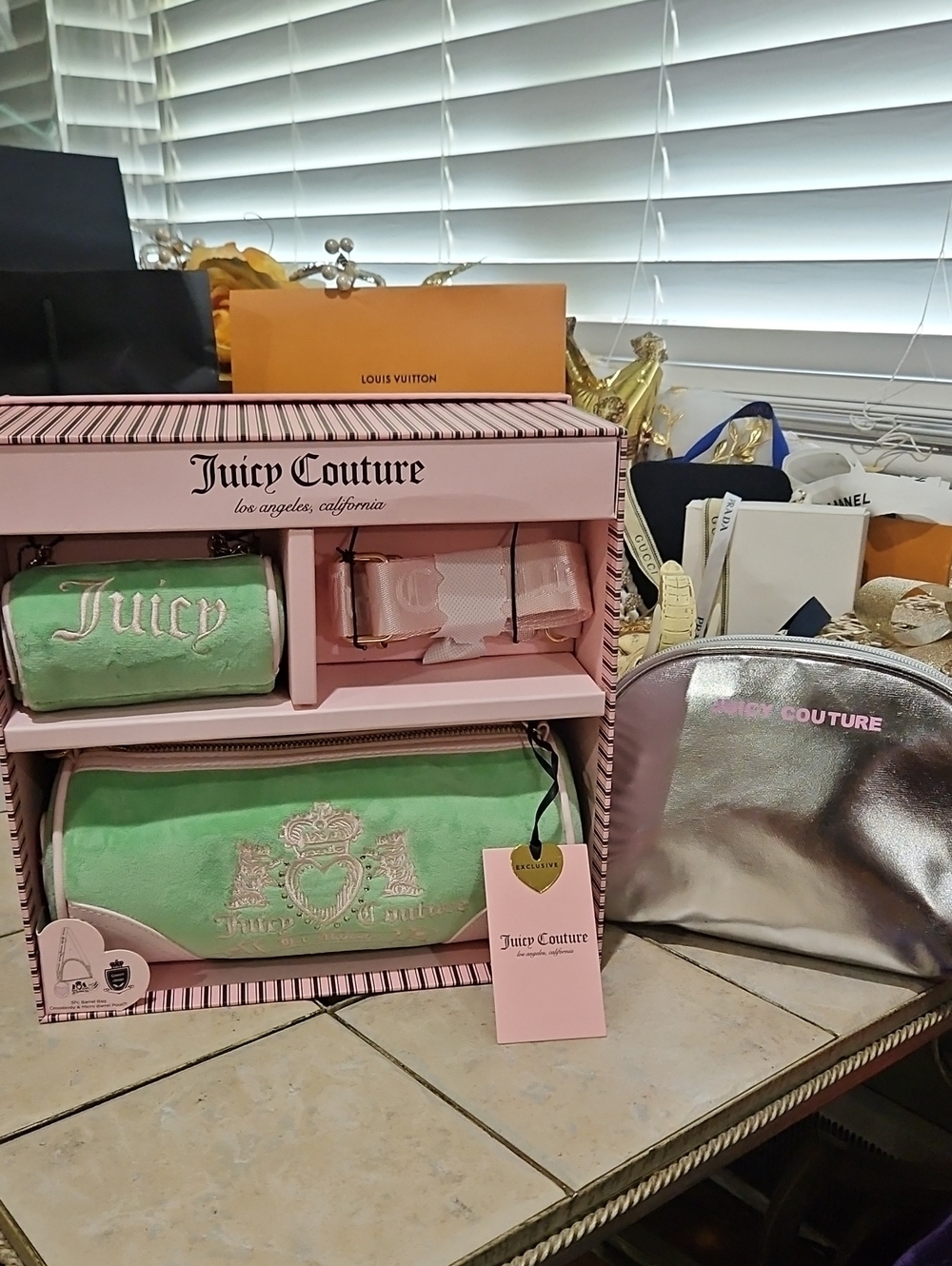 🌲NWT! Juicy Couture BOXED Retro Green Bundle w/ Cosmetic Bag BUNDLE